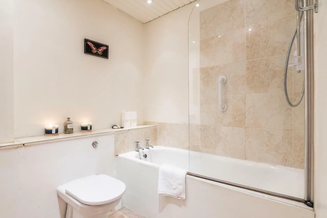 Appartement Grand & Spacious Central Apt With Wifi Edinburgh Verenigd Koninkrijk